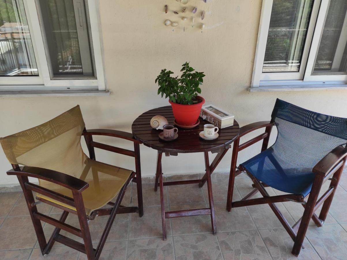 Casa Stella Apartment Агия Триас Екстериор снимка