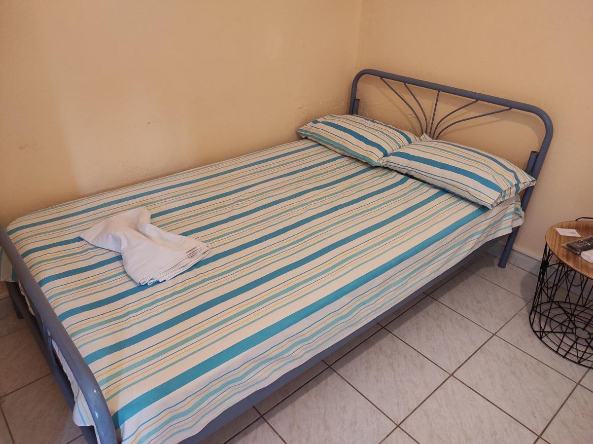 Casa Stella Apartment Агия Триас Екстериор снимка